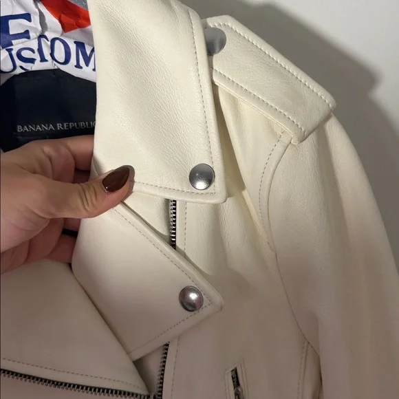 Banana Republic Leather Moto Jacket,‎ White SIZE XS             #425039 N0714 - Picture 7 of 9